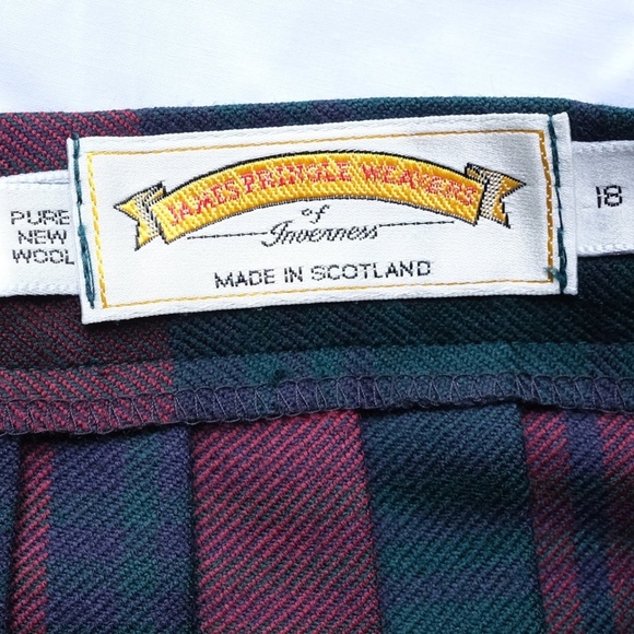 Red and Green Plaid Pleated Kilt Made in Scotland Pure New Wool sz 18 UK - Picture 3 of 10